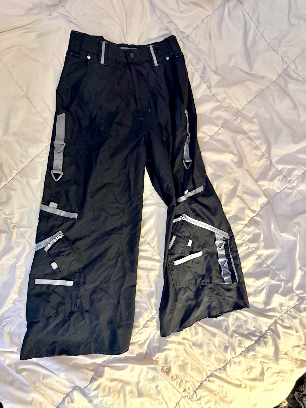 Y2K vintage cybergoth cargo pants caffeine